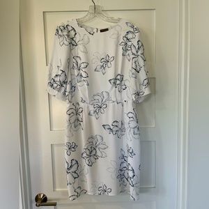 Beautiful Vince Camuto dress